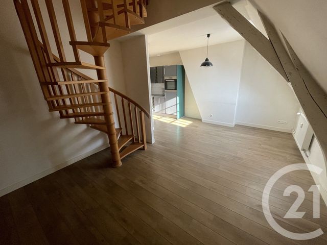 Appartement T1 à louer - 1 pièce - 34.67 m2 - LILLE - 59 - NORD-PAS-DE-CALAIS - Century 21 Rue Nationale