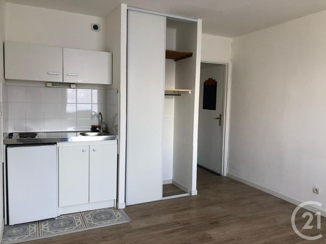 Appartement F1 à louer - 1 pièce - 18.8 m2 - VILLENEUVE D ASCQ - 59 - NORD-PAS-DE-CALAIS - Century 21 Rue Nationale